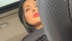 عکس لو رفته مادر زن جوان و اهل حال پیمان قاسم خانی! /عکس نامتعارف همسر و مادر زن پیمان قاسم خانی در ماشین +عکس