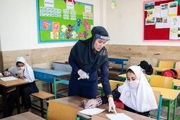 خبر فوری برای معلمان مدارس غیردولتی | برای دریافت کارت «صلاحیت حرفه‌ای معلمی» کلیک کنید +شرایط