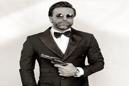 نیکبخت واحدی و عیالش +عکس