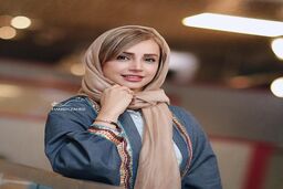 کافه گردی شبنم قلی خانی با دخترش |  بلاخره عکس دختر خانم بازیگر لو رفت
