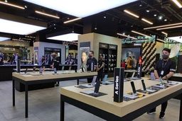 پرطرفدار ترین گوشی بین ایرانی‌ها کدام است ؟ | جدول جدیدترین قیمت گوشی های محبوب بازار 