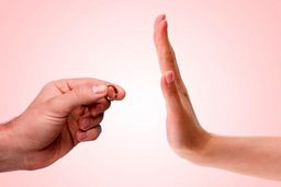 اتفاقی عجیب اما واقعی در ادارات دولتی| ازدواج با همکار ممنوع شد! +فیلم