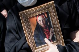 عکس آزاده نامداری در دوره دانشجویی داغ دوستانش را تازه کرد!