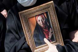 عکس آزاده نامداری در دوره دانشجویی داغ دوستانش را تازه کرد!