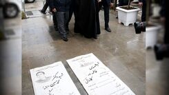 حضور رهبر انقلاب در کنار مزار ۲ شهید سانحه هواپیمای اوکراینی +عکس