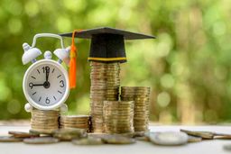 خوندن این مطلب برای دانشجویان از نان شب واجب تره | صفر تا صد دریافت ۵ نوع وام دانشجویی