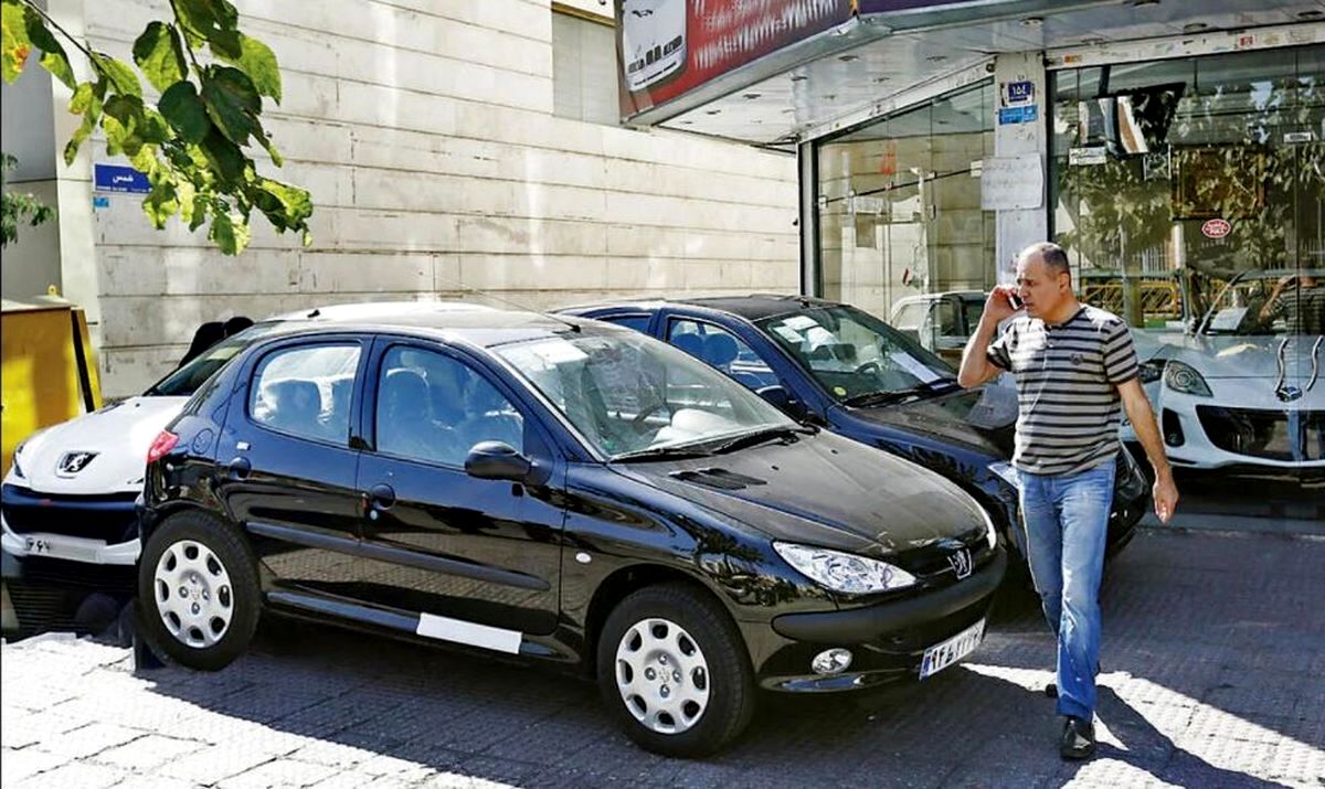 پاسخ جالب یک کاشناس به پیش بینی وضعیت بازار خودرو در سال آینده 