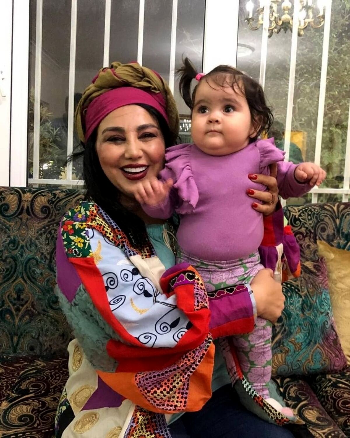 زندگینامه بهنوش بختیاری 