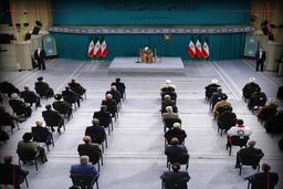 حسن روحانی در دیدار امروز مسئولان نظام با رهبر انقلاب