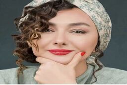 رفتارهای عجیب و غریب هانیه توسل روی پشت بام خانه شان | مردم از کارهای خانم بازیگر در این عکس شوک شدند +عکس