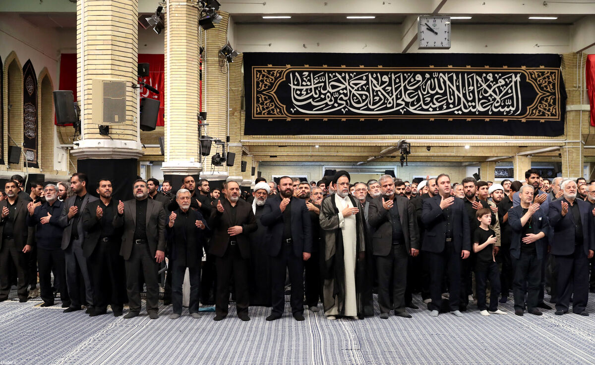 پوشش متفاوت سردار قاآنی در حسینیه امام خمینی