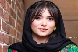 شاکی شدن پریناز ایزدیار از گریمور های سریال جیران | فحش دادن پریناز ایزدیار در پشت صحنه سوژه شد + عکس 