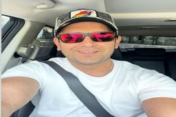 ازدواج امیرحسین آرمان با این دختر جوان صحت دارد ؟ | امیرحسین آرمان بالاخره داماد شد + عکس جنجالی