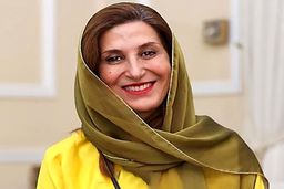 تصویری از عروس خارجی و نوه فاطمه معتمدآریا ویرال شد | نوه فاطمه معتمدآریا شبیه کیه؟