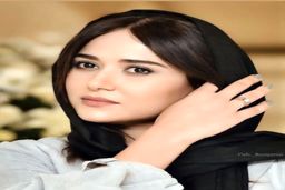 عکسی از پریناز ایزدیار وایرال شد | تصویر جنجالی از پریناز ایزدیار با حلقه ازدواج +عکس