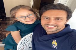 تیکه جنجالی شاهرخ استخری به سمیرا سریال زخم کاری + عکس دیده نشده