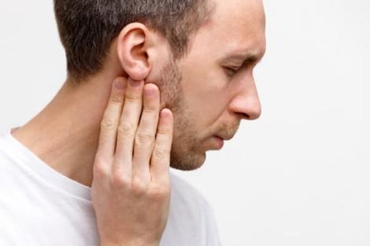 اگر روی لاله گوش خود مو دارید به این بیماری مبتلا شدید | مو روی لاله گوش نشانه چیست؟ 