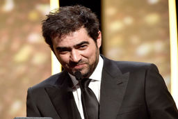 سکانس دیده نشده رقص جنجالی شهاب حسینی در گناه فرشته | غوغای حرکات موزون شهاب حسینی در فضای مجازی + فیلم