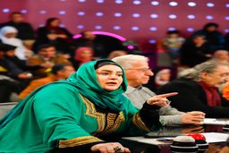 پخش این برنامه از تلویزیون همه را متعجب کرد | سانسور این بخش از دست صداوسیما در رفت | صحبت های عجیب نعیمه نظام دوست + فیلم