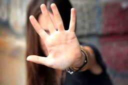 تهدید زن میلیاردر تهرانی با فیلم «آزار سیاه» | پلیس چگونه وارد ماجرا شد