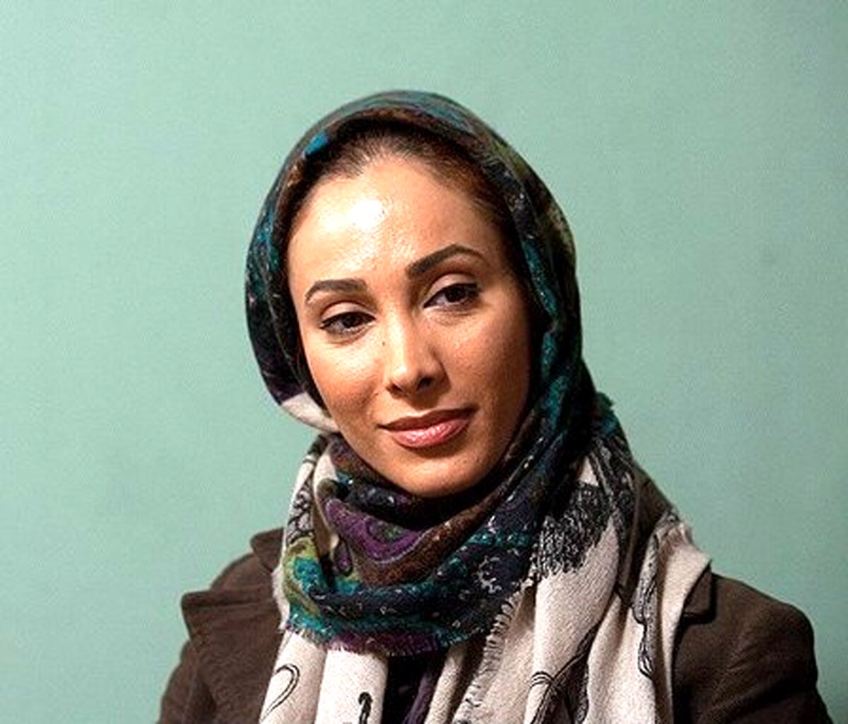 جنجال جدید سحر زکریا /خانم بازیگر دست به اسلحه شد! +عکس
