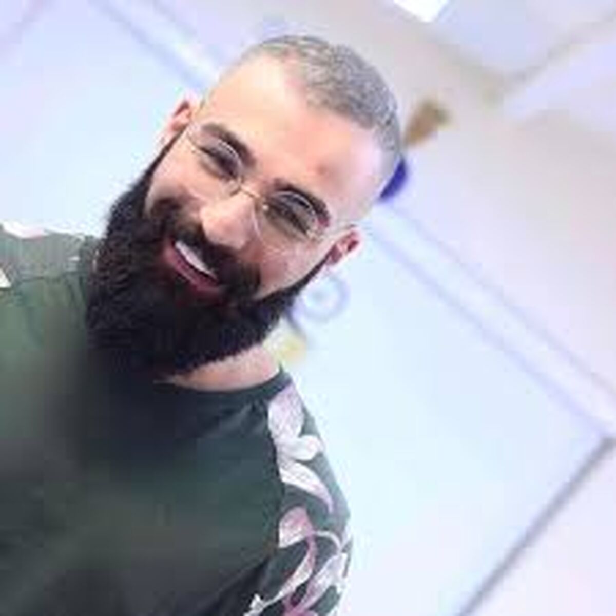 عکس حمید صفت و سگ وحشتناک اش+ تصاویر دیده نشده