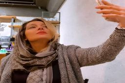 پیر شدن ناگهانی ساره بیات طرفدارانش را شوکه کرد/زیبایی خانم بازیگر به کلی محو شد!+عکس