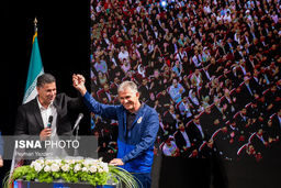 تصویر نوستالژی از جام جهانی/ کی‌روش دست در دست شهریار