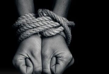 گروگان گیری مرد کینه ای در پالادیوم | ۱۲ سال فقط به انتقام فکر می‌کردم