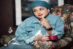 درگیری و کتکاری عجیب آزاده صمدی با دو مرد در خیابان | درگیری آزاده صمدی با اراذل و اوباش تهرانی +عکس