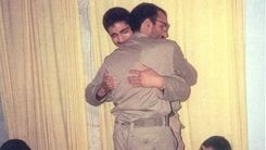 یک تصویر دیده نشده از لحظه وداع حاج قاسم