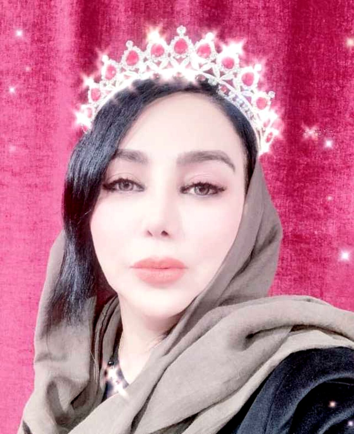 دیوانه بازی جدید بهنوش بختیاری حاشیه ساز شد +عکس