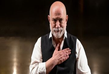 حضور متفاوت ستاره پسیانی در نمایشگاه عکس یادبود پدرش + عکس