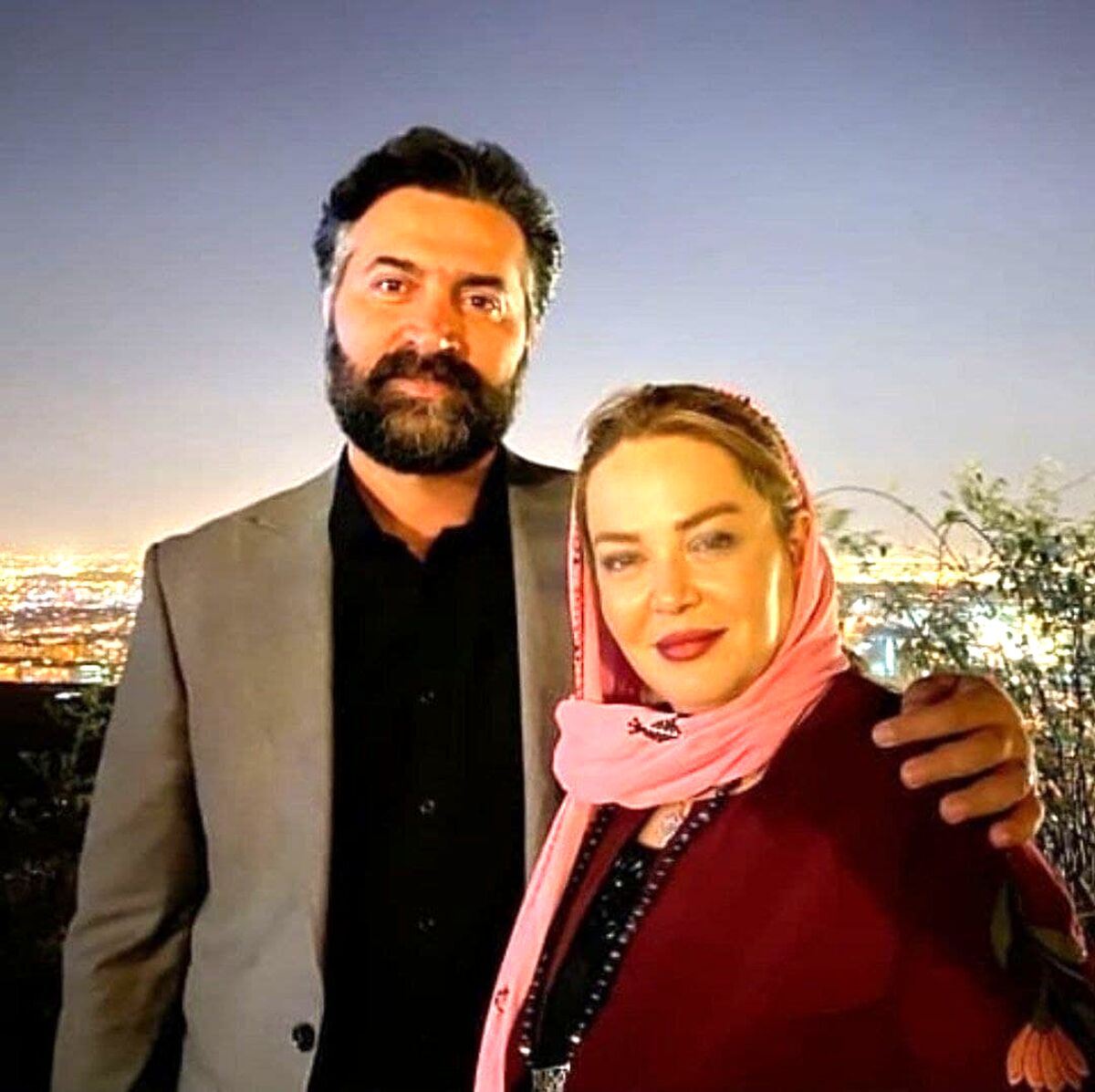 خوشگذرانی بهاره رهنما در شمال با تیپ  منشوری بدون همسرش +عکس