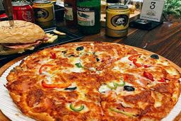 تو خوابگاه یا خونه پیتزا با نون تافتون بزنید عشق کنید