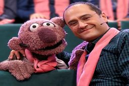 رقص عجیب و غریب جناب خان در لباس بوکس+فیلم لو رفته 