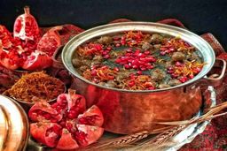 طرز تهیه آش آذری یا آش انار | غذای شب یلدای آذری ها را از دست ندهید + ۸ راز آش انار