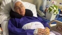 حمله دلخراش سگ پیت بول به یک زن در شهرک غرب | تصاویر زن جوان پس از حمله هولناک سـگ لاکچری