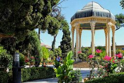 لحظه آخر، آژانسی به وسعت ایران