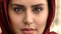 تصویری از ۱۶ سال قبل الناز شاکردوست لو رفت! | خانم بازیگر چی بود چی شد؟