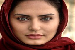 مادر جوان الناز شاکردوست همه را شگفت زده کرد| خانم بازیگر به مادرش نرفته! +عکس