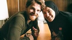 دعوای فرشته حسینی با خواهرشوهرهای باکلاسش/سلفی زورکی فرشته حسینی کنار خانواده شوهرش!؟ +عکس خبرساز