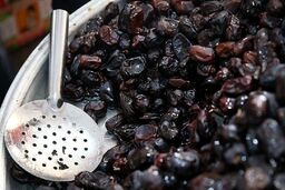 قیمت انواع خرما در ماه رمضان امسال