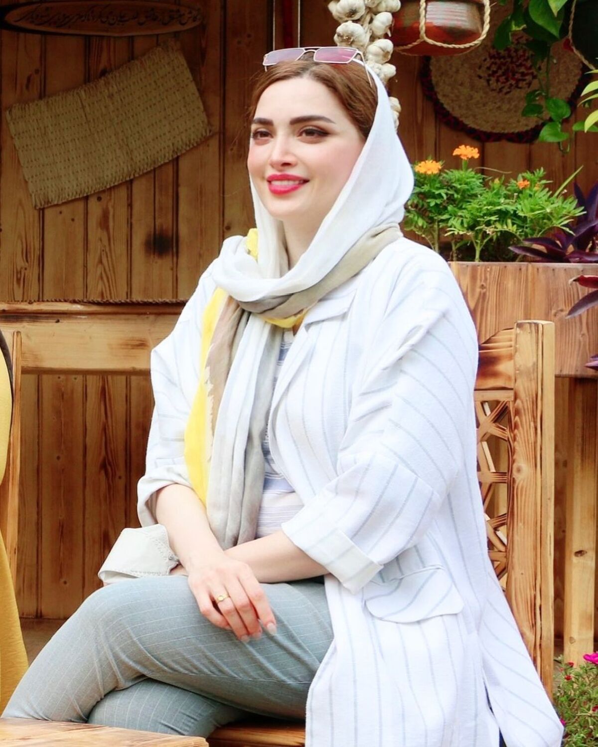 بیوگرافی بهنوش طباطبایی