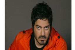 عکس نیما شاهرخ شاهی در خارج از کشور لو رفت + عکس دیده نشده 