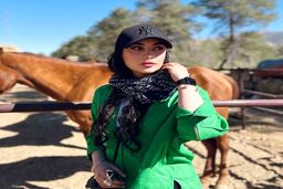 تیپ راحت ترلان پروانه توی آپارتمان مجردی اش | ترلان پروانه چرا اینقدر شلخته؟