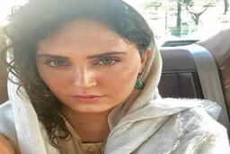 ژست متفاوت و بی ادبانه الناز شاکردوست در این عکس|قایق تفریحی آنچنایی الناز شاکردوست همه را غافلگیر کرد! + عکس خبرساز
