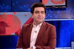 سورپرایز شدن جنجالی فرزاد حسنی در شب تولدش + عکس تولد فرزاد حسنی 