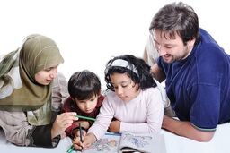 هدایای ویژه فرزند آوری به خانواده ها مشخص شد | خانواده هایی که 4 فرزند زیر 20 سال دارند چه حمایت هایی می شوند؟