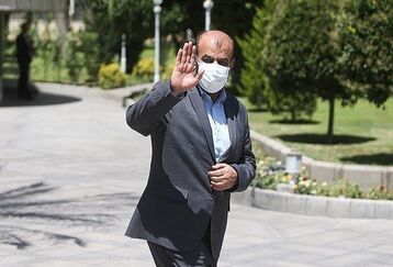 خداحافظی رئیسی با پیکر رستم قاسمی +عکس